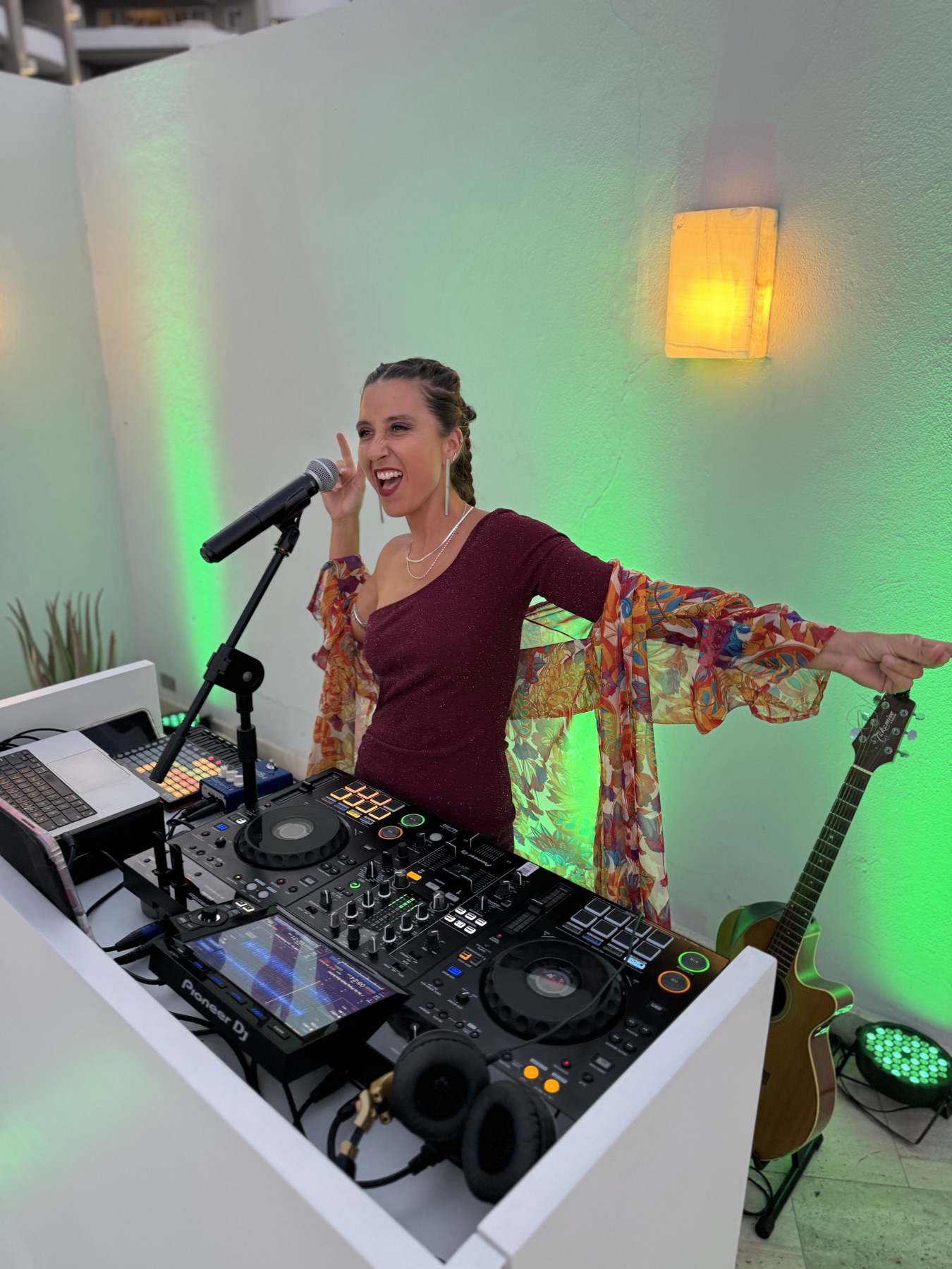 DJANES event atmosphere in Los Cabos